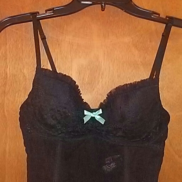 Black Victoria's Secret Sexy Little Things Garter - Picture 2 of 7